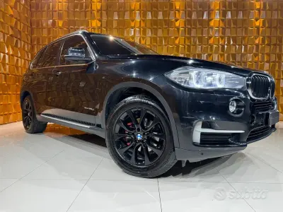 Usata BMW X5 Luxury Line 218 CV (160 kW) 2014 Nero SUV