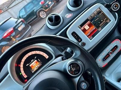 Begagnad Smart ForFour Passion 71 HK (52 kW) 2015 Grå Halvkombi