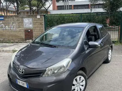 Usata Toyota Yaris