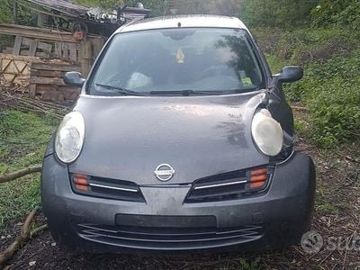 Usata Nissan Micra 2004 Grigio Utilitaria
