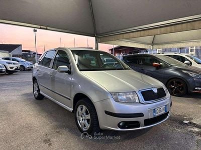 Usata Skoda Fabia 75 CV (55 kW) 2007 Grigio Berlina