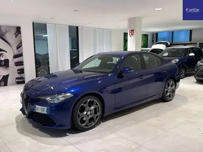 Usata Alfa Romeo Giulia Super 160 CV (117 kW) 2022 Blu/azzurro Berlina