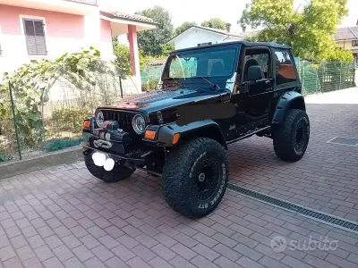 Usata Jeep Wrangler 200 CV (147 kW) 1999 SUV