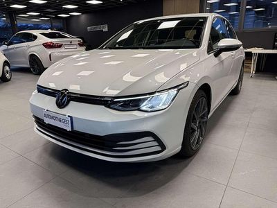 Usata VW Golf VIII Life 110 CV (80 kW) 2021 Bianco Berlina