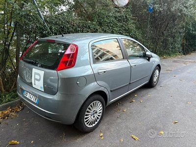 Usata Fiat Grande Punto 78 CV (57 kW) 2006 Utilitaria