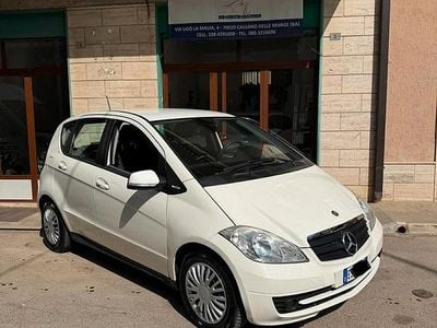 Usata Mercedes A160 Style 81 CV (59 kW) 2011 Bianco Berlina
