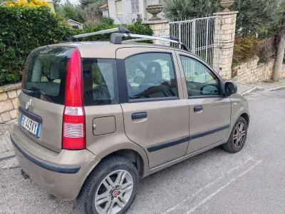 Usata Fiat Panda Dynamic 75 CV (55 kW) 2011 Bronzo Utilitaria