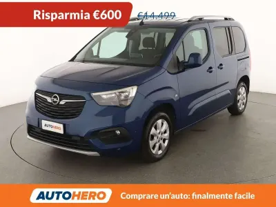 Usata Opel Combo Life Innovation 131 CV (96 kW) 2020 Blu/azzurro Monovolume
