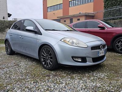 Usata Fiat Bravo Emotion 105 CV (77 kW) 2008 Grigio Utilitaria