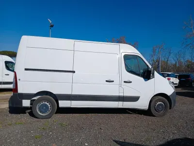 Usata Opel Movano 130 CV (95 kW) 2019 Bianco Monovolume