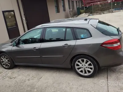 Usata Renault Laguna III 140 CV (102 kW) 2008