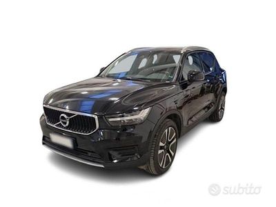 Usata Volvo XC40 Business Edition 163 CV (119 kW) 2020 Nero SUV