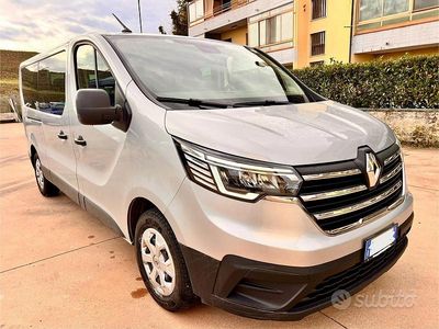 Usata Renault Trafic 2023 Grigio Monovolume