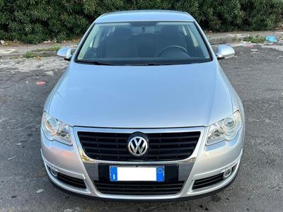 usata VW Passat - Diesel - Km : 79.000