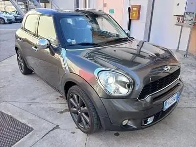 Usata Mini Cooper Countryman 183 CV (134 kW) 2011 Grigio SUV