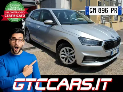 Usata Skoda Fabia Ambition 65 CV (47 kW) 2023 Argento Utilitaria