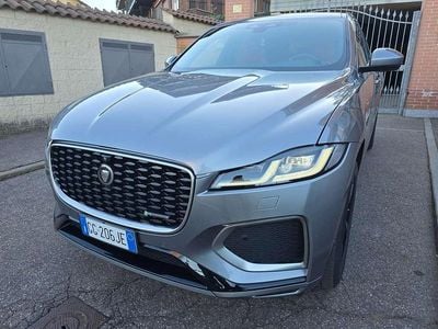 Usata Jaguar F-Pace R-Dynamic 204 CV (150 kW) 2021 Eiger grey SUV