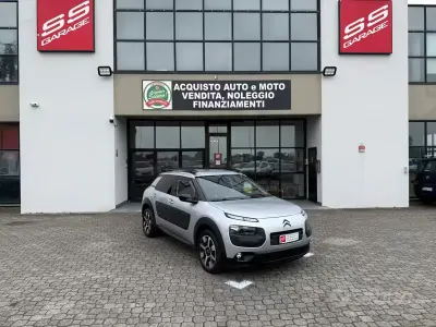 Usata Citroën C4 Shine 99 CV (72 kW) 2017 Grigio SUV