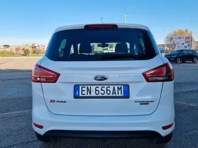 Usata Ford B-MAX Business Edition 100 CV (73 kW) 2013 Bianco Monovolume