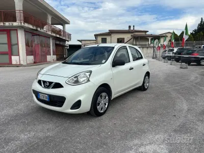 Usata Nissan Micra Visia 80 CV (58 kW) 2015 Bianco Utilitaria