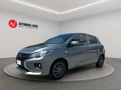 Usata Mitsubishi Space Star Intense 71 CV (52 kW) 2022 Grigio Utilitaria