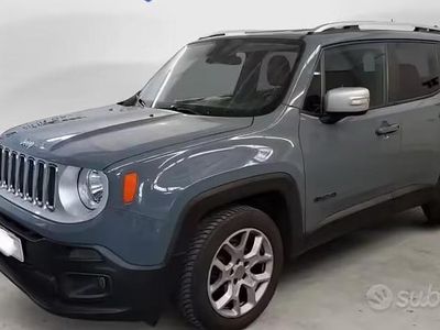 Usata Jeep Renegade Limited 120 CV (88 kW) 2015 Grigio SUV