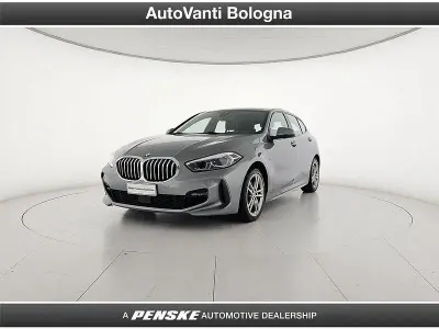 Usata BMW 118 M Sport 150 CV (110 kW) 2023 Grigio Utilitaria