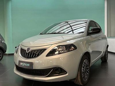 Usata Lancia Ypsilon S 69 CV (50 kW) 2024 Verde Utilitaria
