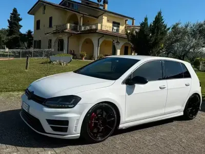 Usata VW Golf VII 125 CV (91 kW) 2016 Bianco