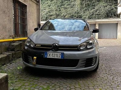 Usata VW Golf VII GTI 211 CV (155 kW) 2012 Grigio Berlina
