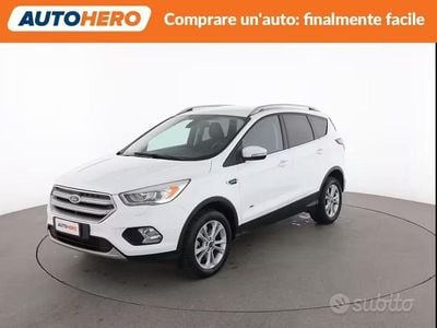 Begagnad Ford Kuga Titanium 150 HK (110 kW) 2017 Vit SUV