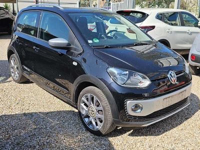 VW cross up!