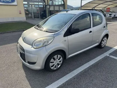 Usata Citroën C1 68 CV (50 kW) 2010 Argento Utilitaria