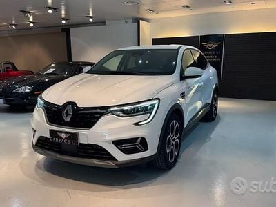 Usata Renault Arkana 145 CV (106 kW) 2022 Bianco SUV