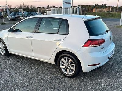 Usata VW Golf VII Executive 115 CV (84 kW) 2017 Bianco Berlina