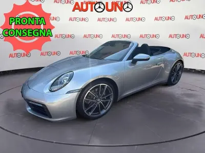 Usata Porsche 911 Carrera Cabriolet 385 CV (283 kW) 2020 Argento Cabrio