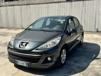 Usata Peugeot 207 Sport 90 CV (66 kW) 2009 Other Berlina