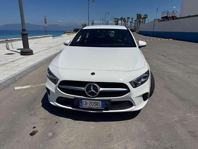 Käytetty Mercedes A200 150 HP (110 kW) 2020 Sedan