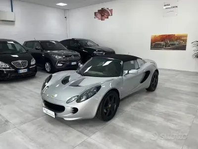 Usata Lotus Elise 122 CV (89 kW) 2001 Grigio Cabrio
