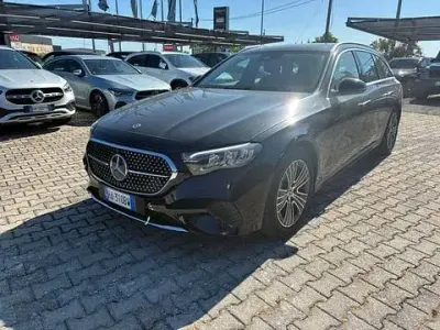 Usata Mercedes 200 Advanced 163 CV (119 kW) 2025 Nero Station wagon