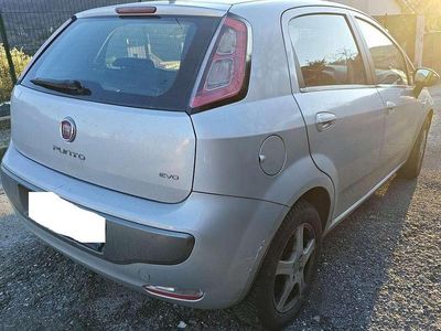 Usata Fiat Punto Evo Dynamic 90 CV (66 kW) 2010 Argento Utilitaria