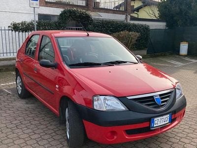 Usata Dacia Logan Ambiance 68 CV (50 kW) 2005 Rosso Berlina