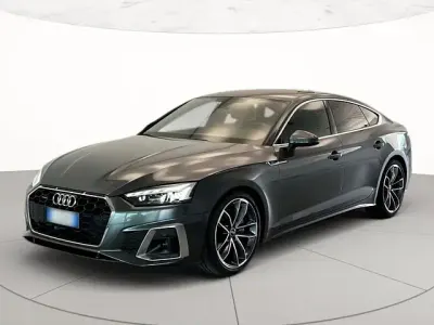 Usata Audi A5 Sportback S-Line 204 CV (150 kW) 2022 6y grigio daytona perlato Utilitaria