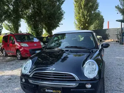 Usata Mini One D 88 CV (64 kW) 2006 Nero Utilitaria