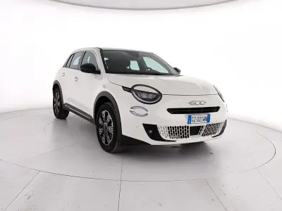 Usata Fiat 600 135 CV (99 kW) 2025 Bianco SUV