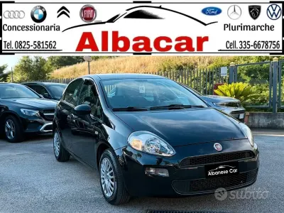 Usata Fiat Punto Street 95 CV (69 kW) 2018 Nero Utilitaria
