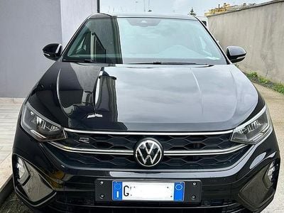 Usata VW Taigo R-line 110 CV (80 kW) 2022 Nero SUV