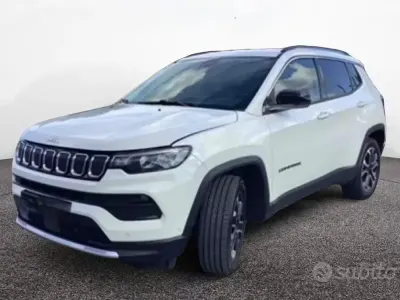 Usata Jeep Compass Limited 131 CV (96 kW) 2022 Bianco SUV
