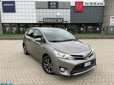 usata Toyota Verso 1.6 D-4D Active 7 POSTI