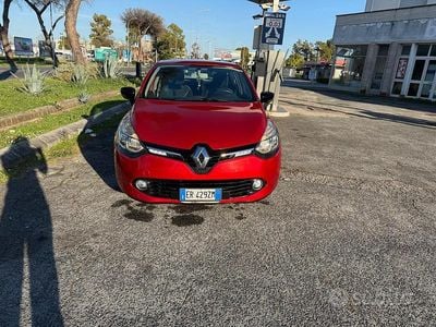 Usata Renault Clio IV 75 CV (55 kW) 2013 Rosso Berlina